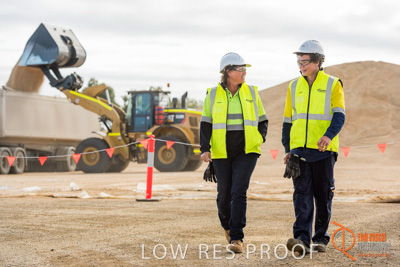 April 2017 / WALKING_BUNKER_014_170427