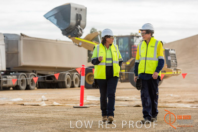 April 2017 / WALKING_BUNKER_020_170427