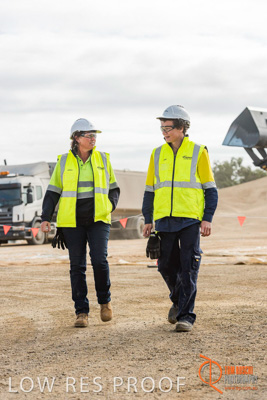 April 2017 / WALKING_BUNKER_029_170427