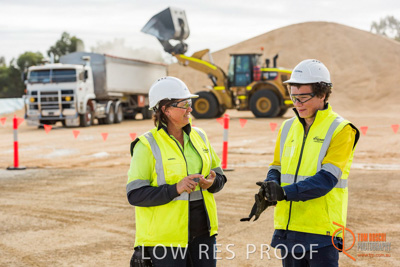 April 2017 / WALKING_BUNKER_054_170427