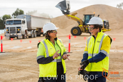 April 2017 / WALKING_BUNKER_055_170427