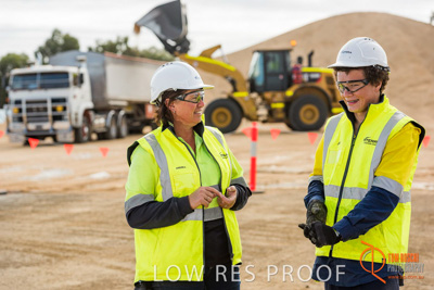 April 2017 / WALKING_BUNKER_059_170427