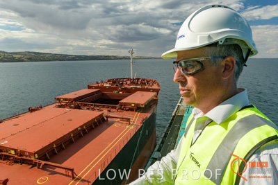 November 2017 / SHIP_LOADING_PL_092_171121_TRP6508