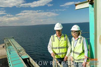 November 2017 / SHIP_LOADING_PL_096_171121_TRP6534