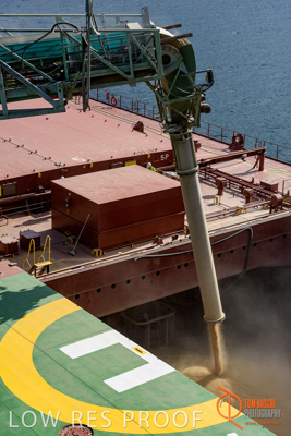 November 2017 / SHIP_LOADING_PL_136_171121_TRP8758