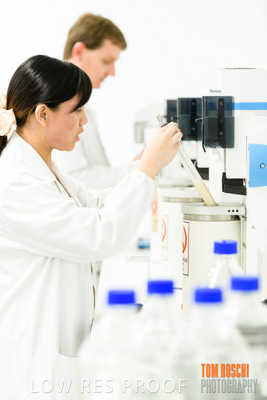 June 2018 / LAB_falling_numbers_female_180601_001