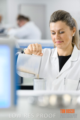 June 2018 / LAB_sample_measuring_female-male_180601_012