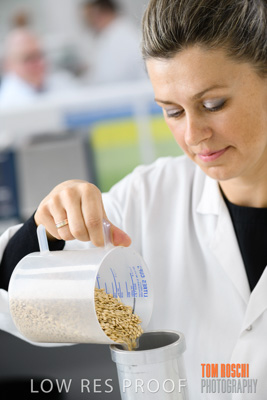 June 2018 / LAB_sample_measuring_female-male_180601_038