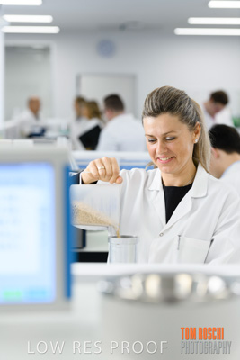 June 2018 / LAB_sample_measuring_female-male_180601_009