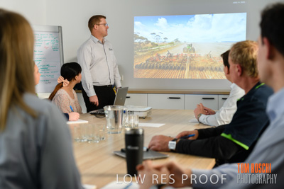 June 2018 / LAB_staff_training-meeting_180601_007