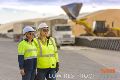 April 2019 / BUNKER_190401_240