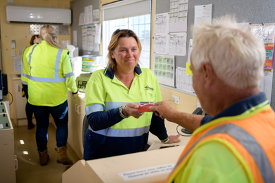 April 2019 / CLASSI_HUT_190401_453