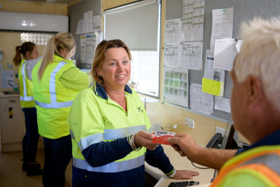 April 2019 / CLASSI_HUT_190401_476