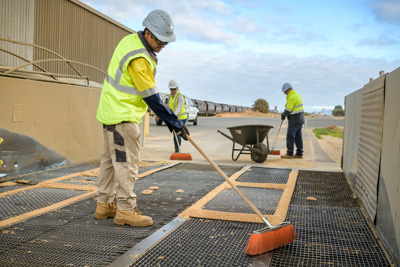 April 2019 / SWEEPING_190401_149