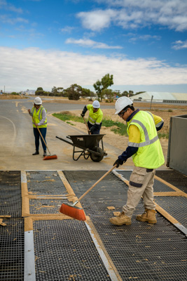 April 2019 / SWEEPING_190401_161