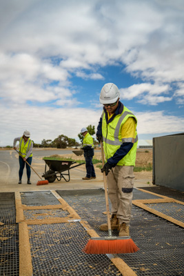 April 2019 / SWEEPING_190401_164