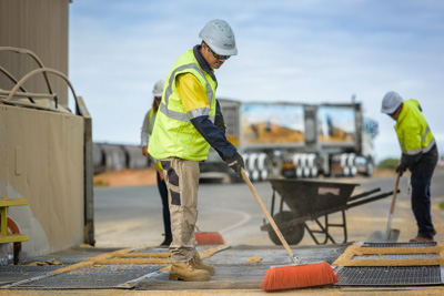 April 2019 / SWEEPING_190401_169