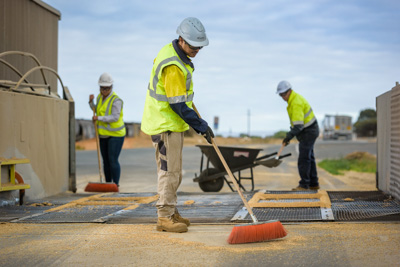 April 2019 / SWEEPING_190401_175