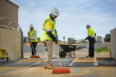 April 2019 / SWEEPING_190401_176