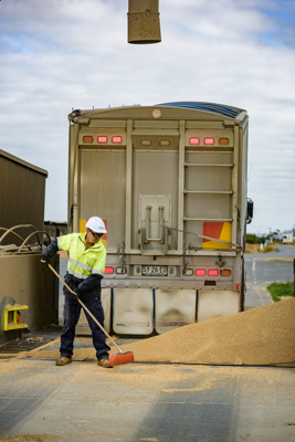 April 2019 / SWEEPING_190401_185