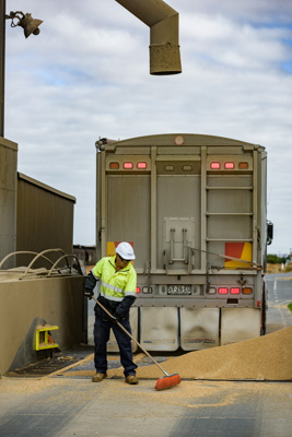 April 2019 / SWEEPING_190401_187