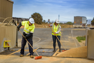 April 2019 / SWEEPING_190401_195