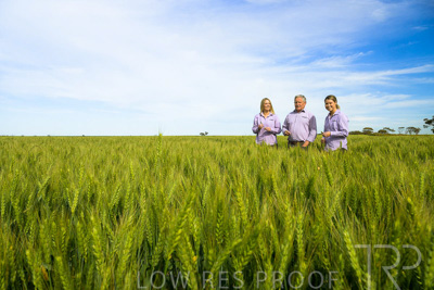 October 2022 / KANGAROO-FLAT-0642