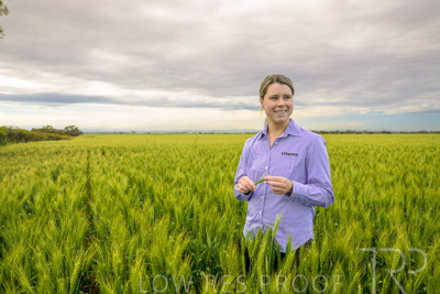 October 2022 / KANGAROO-FLAT-0694