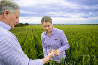 October 2022 / KANGAROO-FLAT-0758