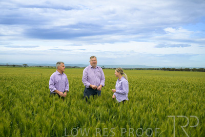 October 2022 / KANGAROO-FLAT-0893