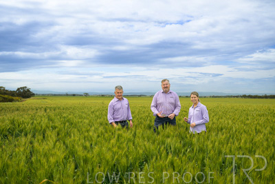 October 2022 / KANGAROO-FLAT-0909