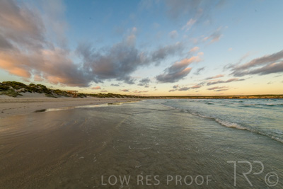 January 2023 / BEACH-SCENES_230104_048_WebRes