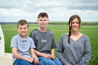 September 2024 / Malinong(SA)-Family_240925-_Z9C9633