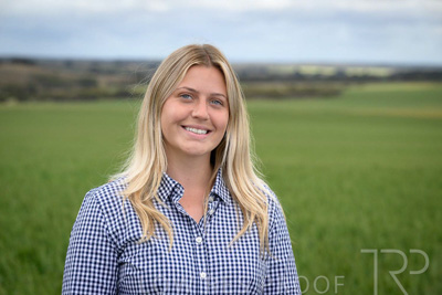 September 2024 / Staff(SA)-Headshots_240925-_Z9C9708