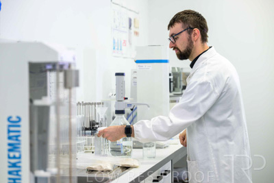 February 2025 / LAB-Falling-Numbers_250203-_Z9C0645