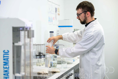 February 2025 / LAB-Falling-Numbers_250203-_Z9C0672