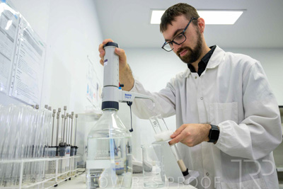 February 2025 / LAB-Falling-Numbers_250203-_Z9C0737