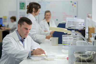 February 2025 / LAB-Grain-Analasys_250203-_Z9C0397