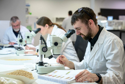 February 2025 / LAB-MICROSCOPE_250203-_Z9C1481