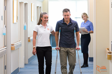 January 2015 / BURNSIDE_CRUTCHES_026_150121