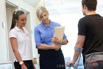 January 2015 / BURNSIDE_CRUTCHES_150_150121