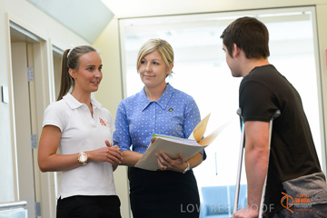 January 2015 / BURNSIDE_CRUTCHES_211_150121