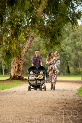 April 2023 / CAN-DO-230419-Family-Park_106