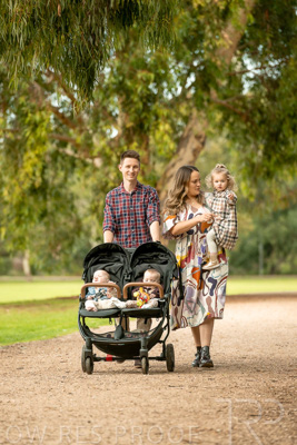 April 2023 / CAN-DO-230419-Family-Park_114