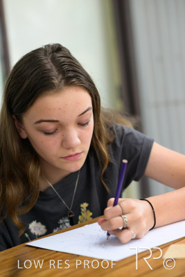 April 2022 / CARERS-SA-YOUNG-CARERS_220429_033