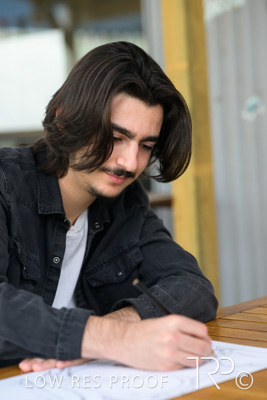 April 2022 / CARERS-SA-YOUNG-CARERS_220429_052