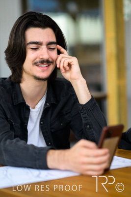 April 2022 / CARERS-SA-YOUNG-CARERS_220429_078