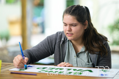 April 2022 / CARERS-SA-YOUNG-CARERS_220429_096