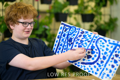 April 2022 / CARERS-SA-YOUNG-CARERS_220429_117