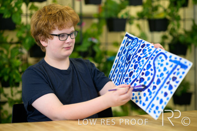 April 2022 / CARERS-SA-YOUNG-CARERS_220429_119